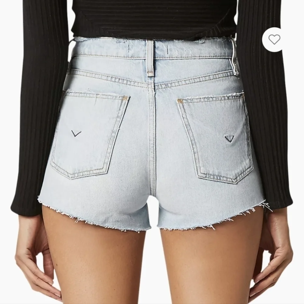 Hudson Cara Denim High Rise Short with Button Fly Cut Offs Raw Hem 26